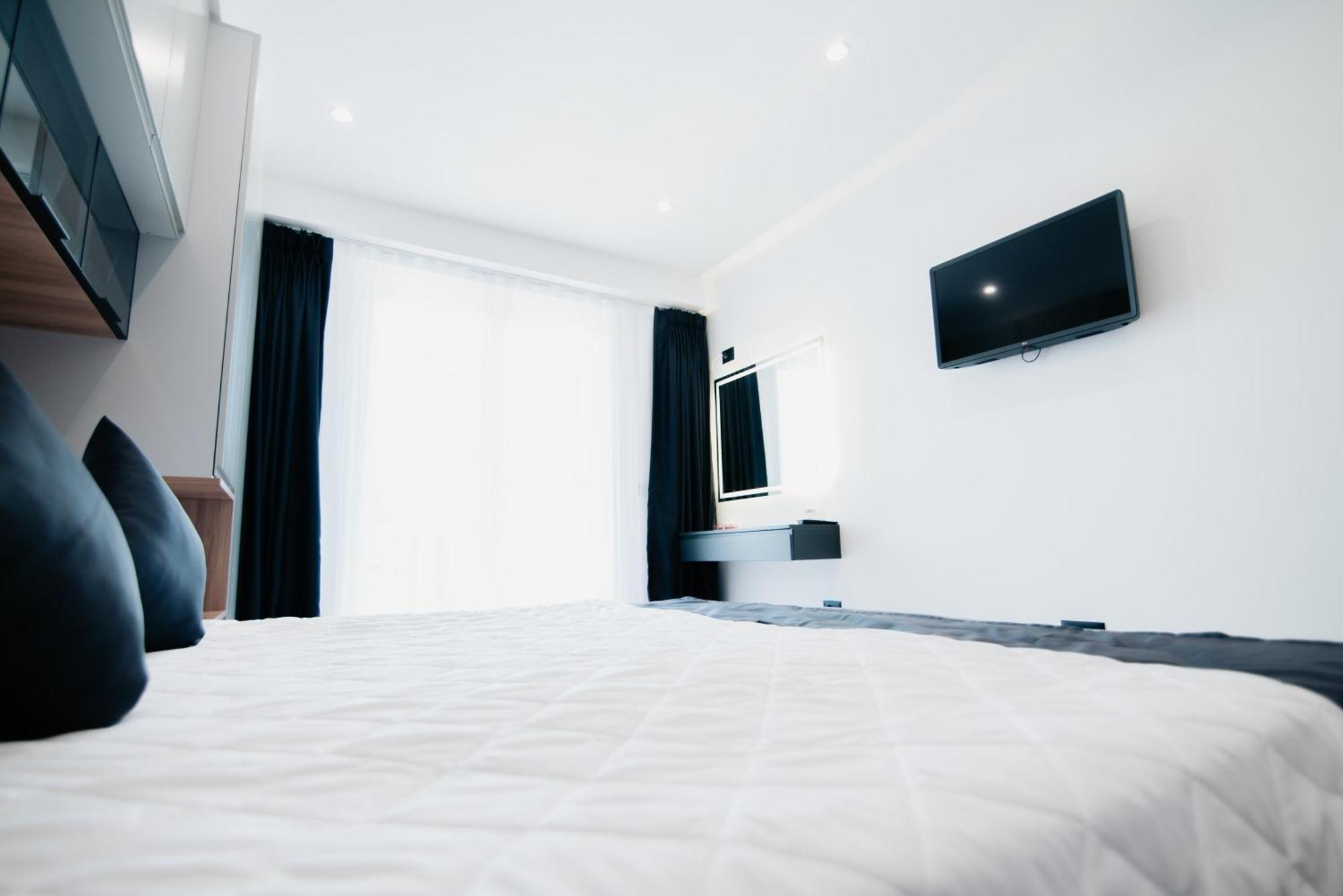 Froa Luxury Apartment Debar Eksteriør billede